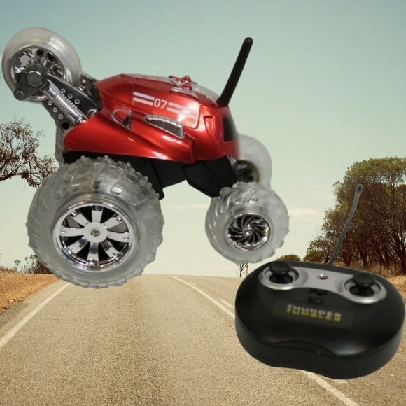 Blue Hat Radio Controlled Thunder Tumber Red 360 Degree Rally Car w/ LED Lights - Picture 5 of 16